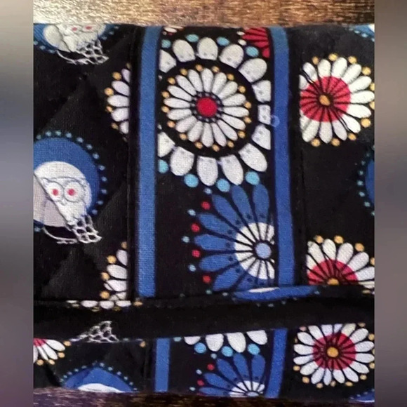 RETIRED: Vera Bradley | Night Owl pattern, trifold wallet - Picture 4 of 15